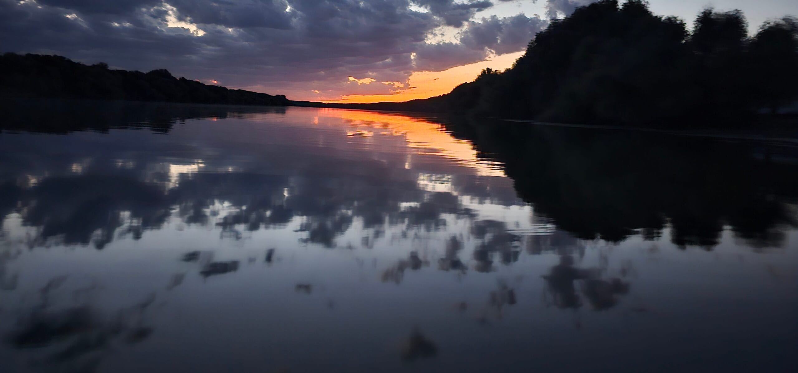 Golden Hour & apus pe apă